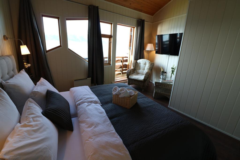 Brekkestranda Fjordhotel Brekke  エクステリア 写真
